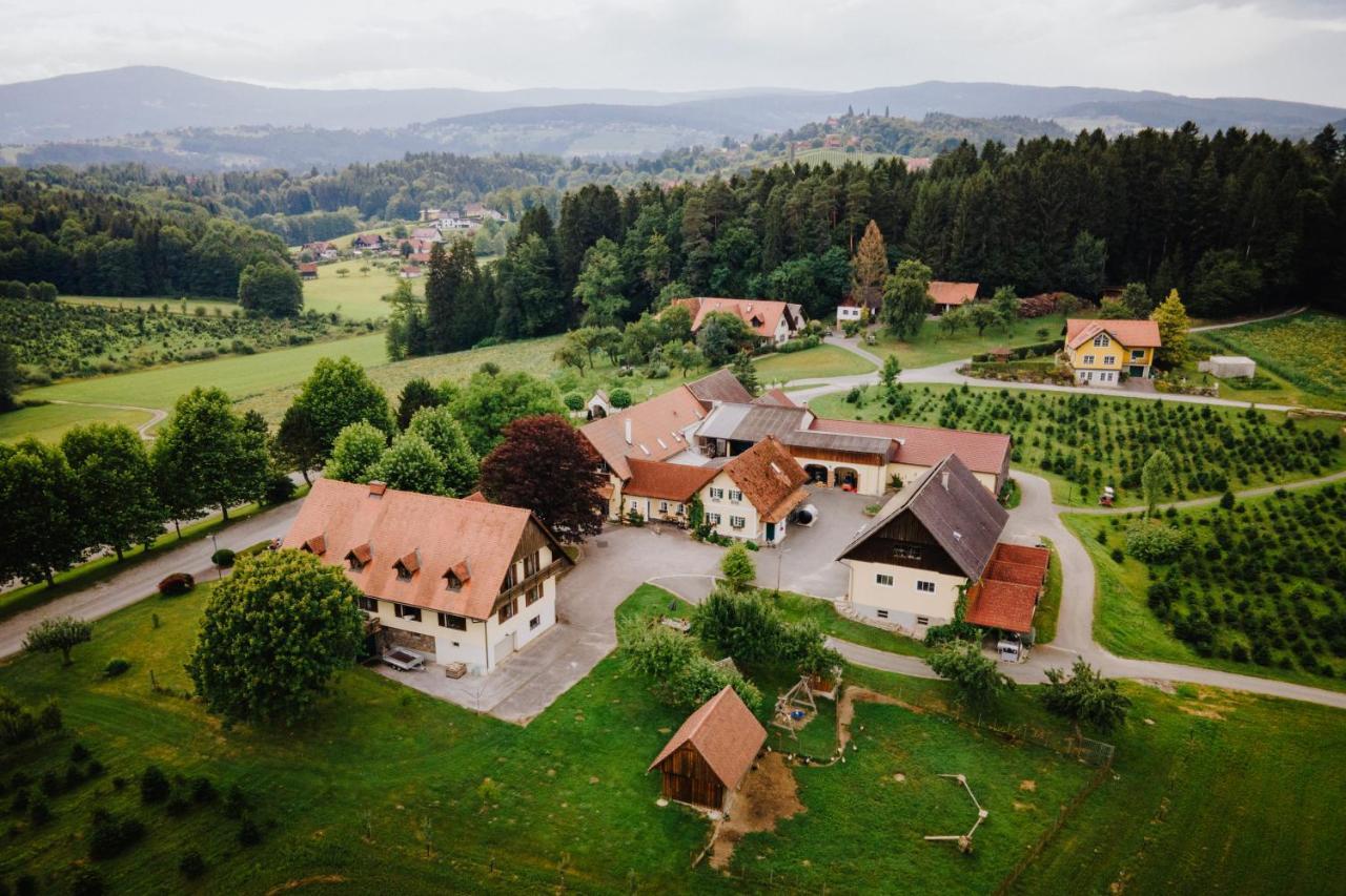 Krainerhof - Winzerzimmer Sankt Stefan ob Stainz エクステリア 写真